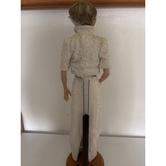 Princess Diana Porcelain Doll In Pearl Embellished Evening Gown W/ Tiara & Stand - Picture 12 of 16